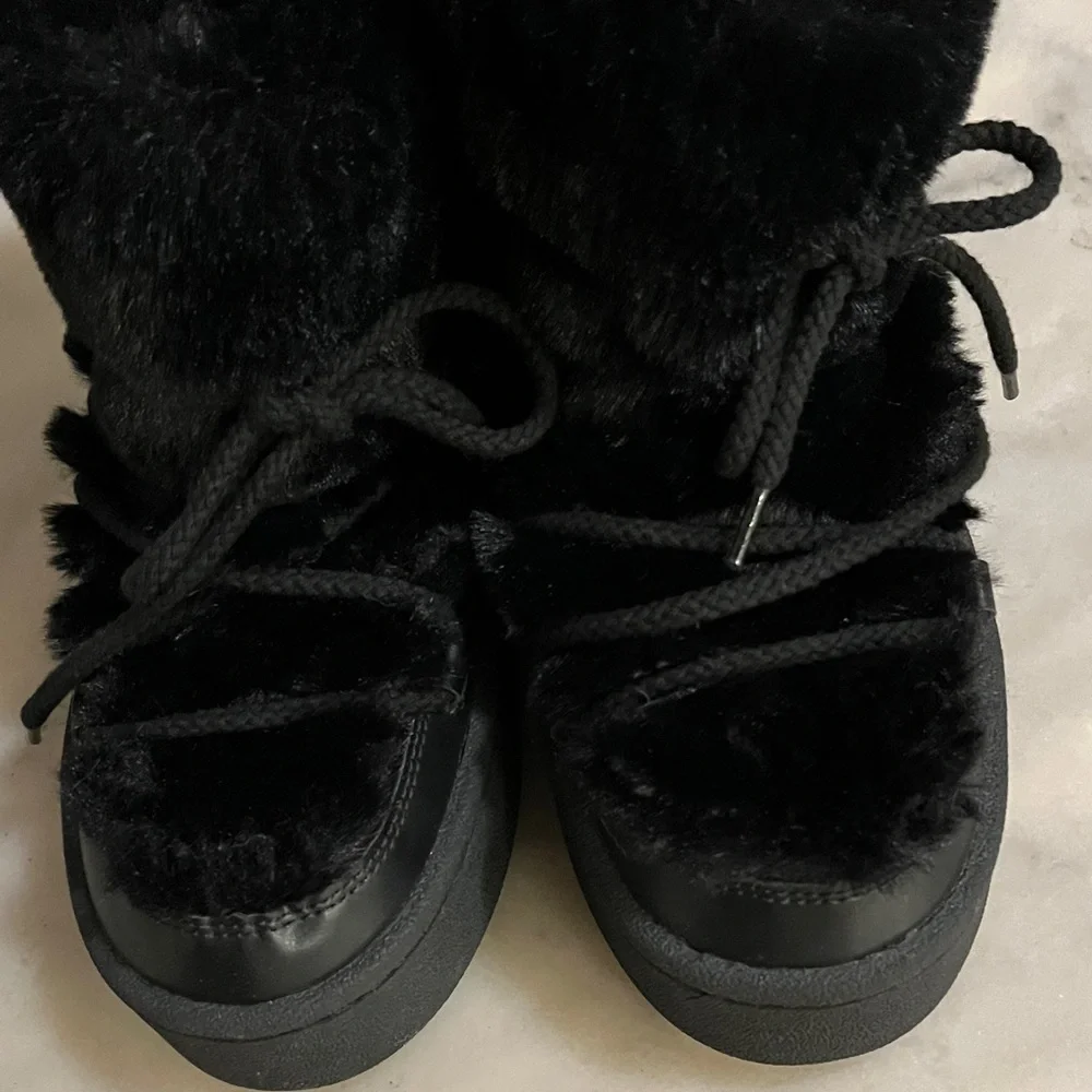 H&M Black Faux Fur Winter Boots - Picture 5 of 12